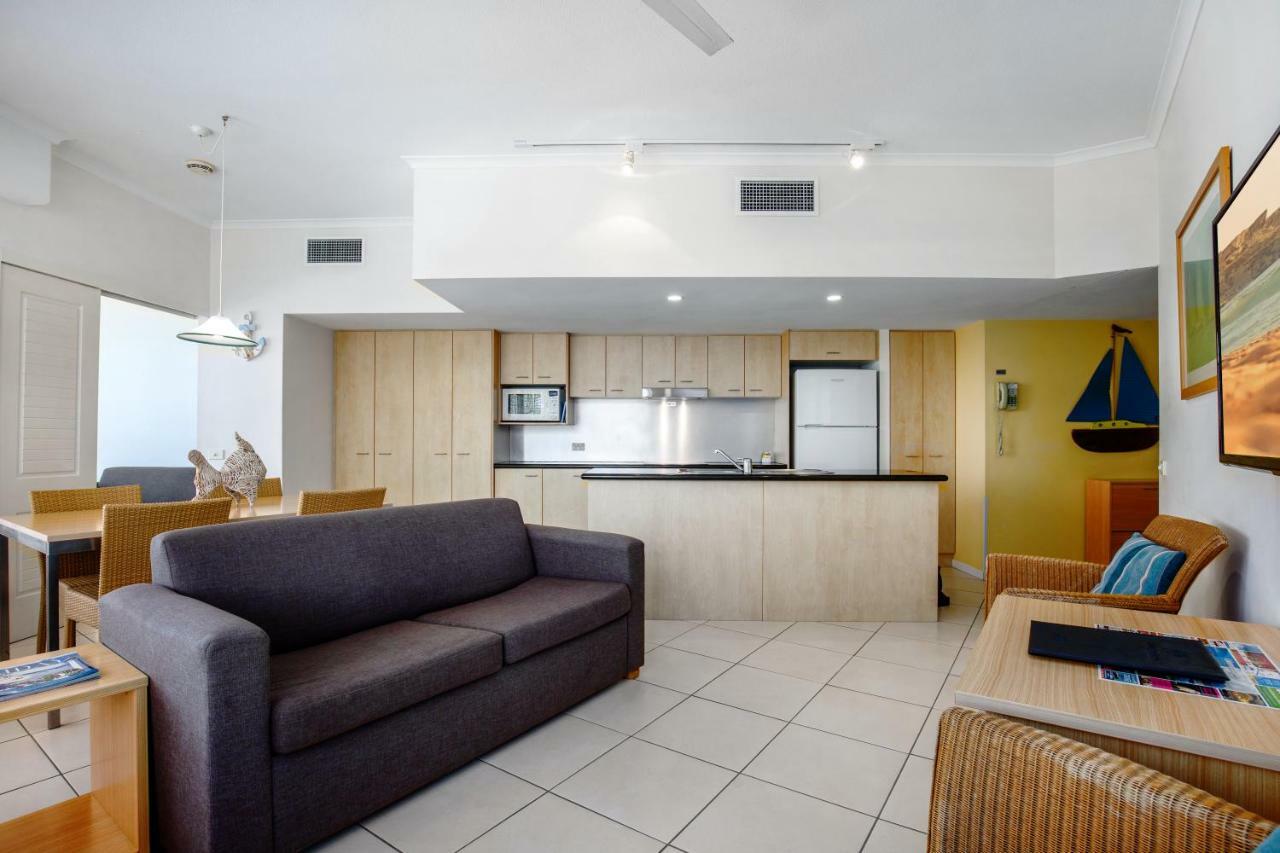 Rolling Surf Resort Caloundra Exteriör bild
